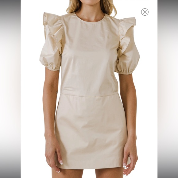 English Factory Puff Sleeve Romper - Picture 5 of 6